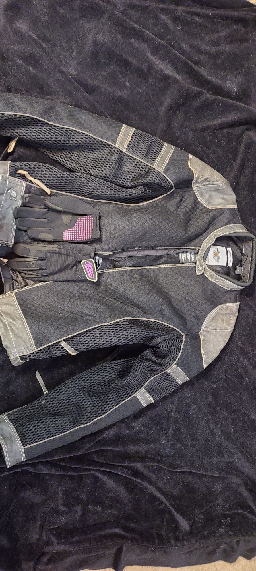 Harley Davidson motorcycle jacket and gloves