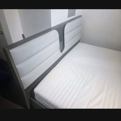 King Size Modern Bed w/ LED Headboard, Mattress & Nightstand - $250 OBO