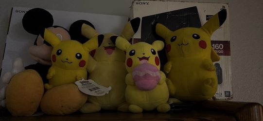 Plushies pikachu 5$ each