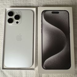 Iphone 15 Pro  Max 256 MINT  Like New!  UNLOCKED!