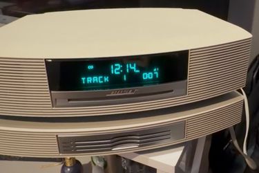 Bose Soundwave and 3 disk changer (tested)