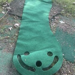 Golf Putting Green