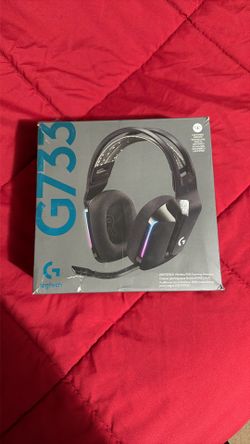 Logitech G733