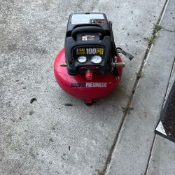 Air compressor
