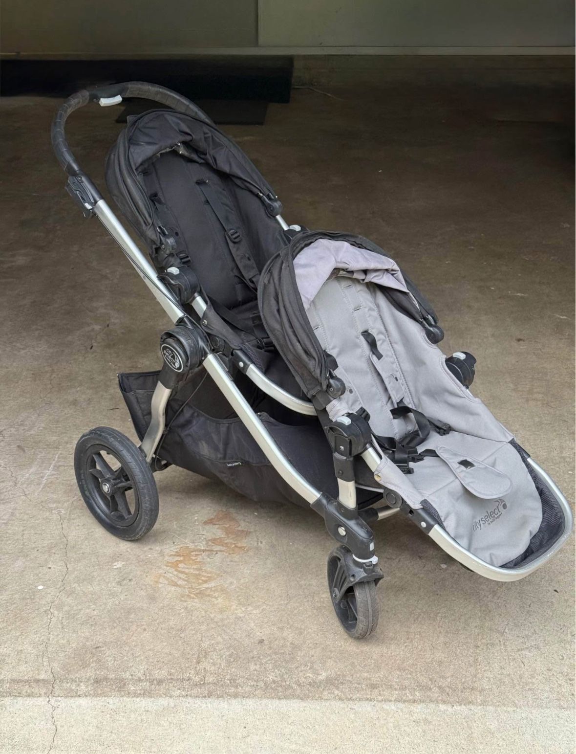 Double Stroller City Select by Baby Jogger Double Stroller
