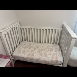 Pottery Barn Kids Kendall Crib