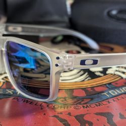 Oakley Holbrook Sunglasses 