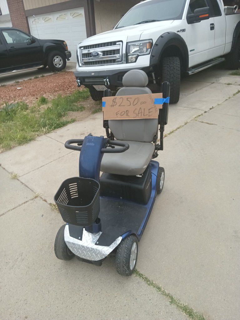 Victory 10 Mobile Chair Scooter 