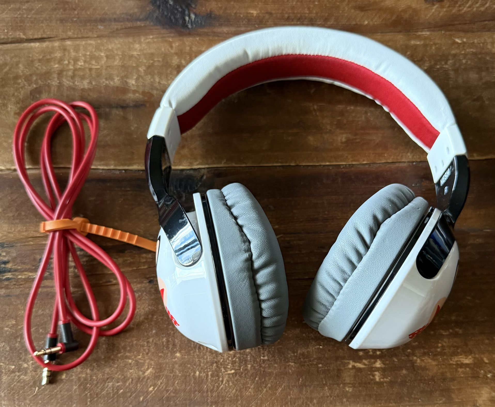 Paul Frank Skullcandy Hesh Retired Edition Headphones