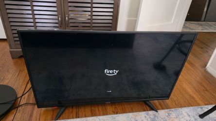 Toshiba 43" 4K UHD Dolby Vision Smart Fire TV