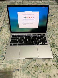 Macbook Air M1 - 8gb Ram - 13.3 inch Display - 128gb Storage - Used