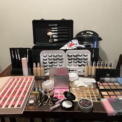 Selling My Professional Makeup kit