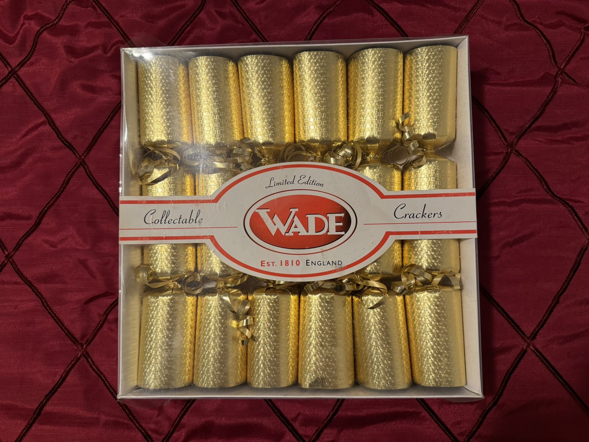 Rare, 2001 Wade Limited Edition Christmas Crackers Boxed Set