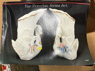 Fine swan set