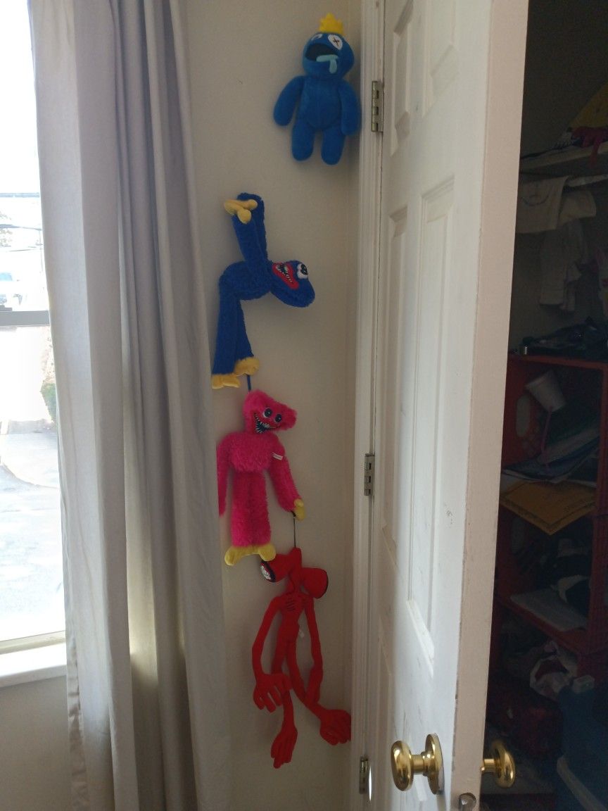 Cartoon Plushies