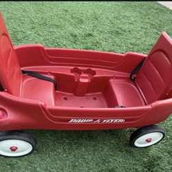 Pathfinder Wagon 2700r - Durable, Safe