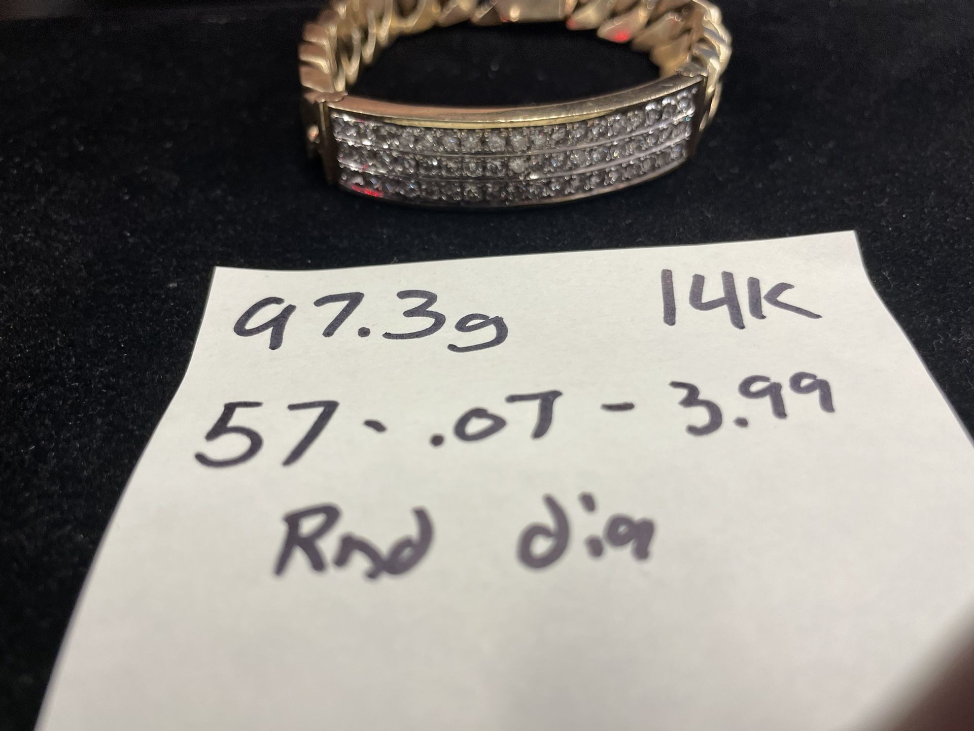 Golden diamond bracelet