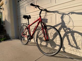 Diamondback Road Hybrid 700c Bike - Medium