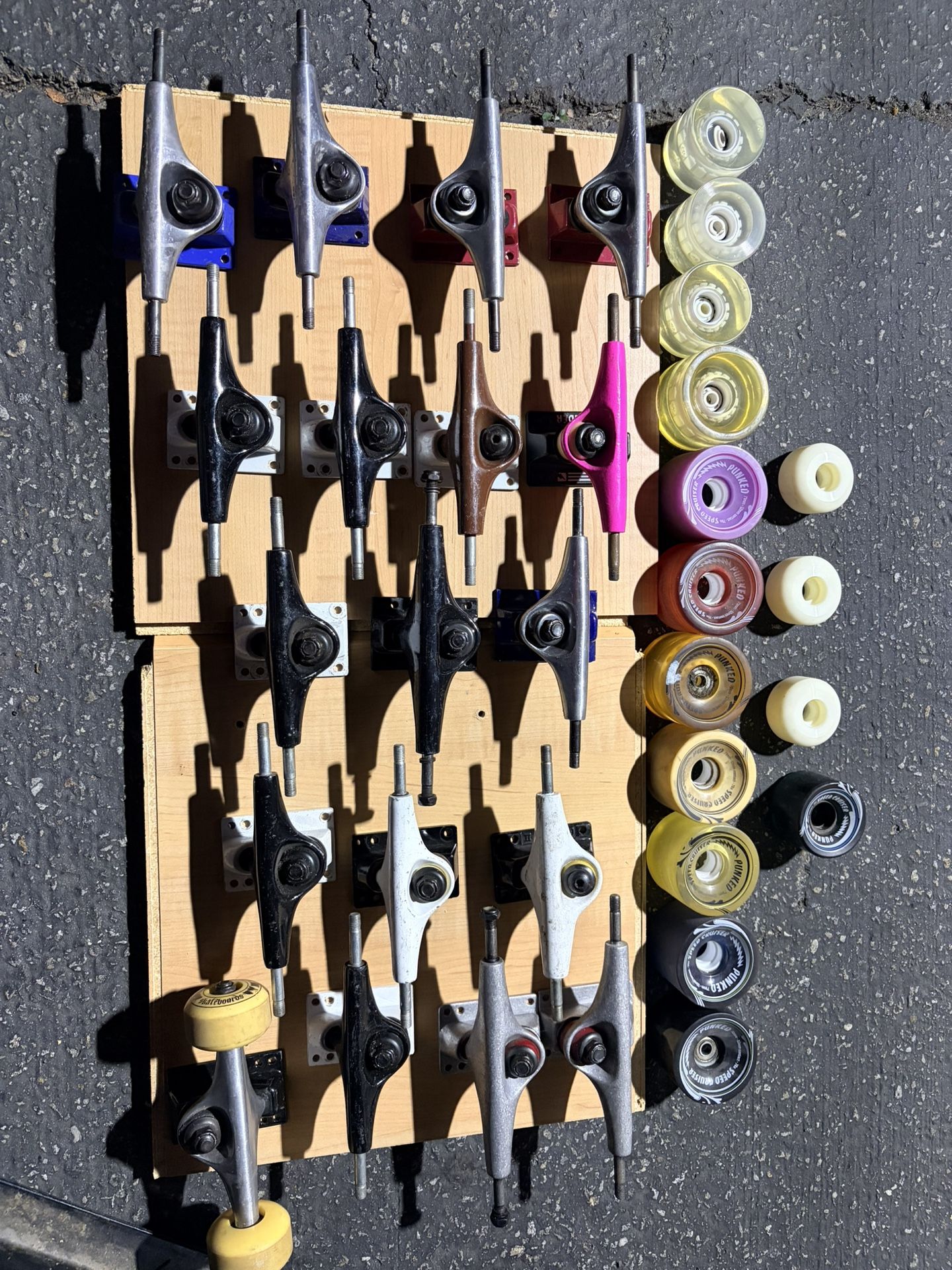 Skateboard Wheels & Trucks