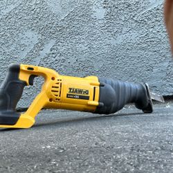 Dewalt 20 V Max Variable Speed Reciprocating Saw 