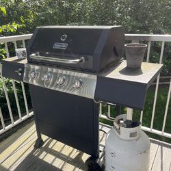 Outdoor Grill 