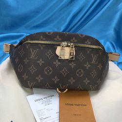 Vintage Louis Vuitton Hand Bag & Bracelet for Sale in Pittsburgh, PA