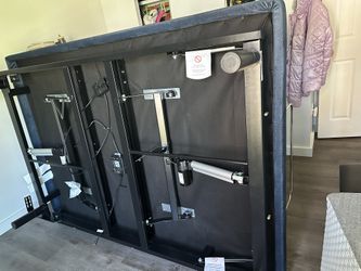 Serta Bed Motion Series Queen Size