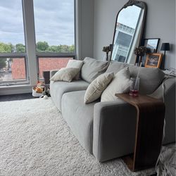 Serta sleeper couch - queen