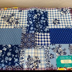 New Set of 2 Pioneer Woman  Reversible Placemats