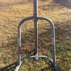 Everlast Punching Bag With Stand 100 Lb Bag