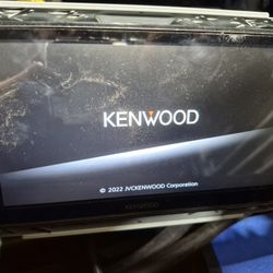 Kenwood Radio