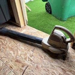 RYOBI Leaf Blower