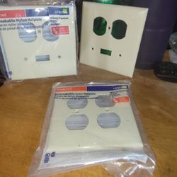 New In The Pack 3 Of Them Preferred Unbreakable Nylon Wallplates 3 Of Them 
