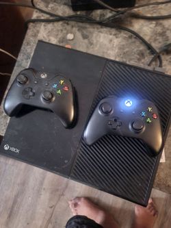 Xbox one and controllers and games