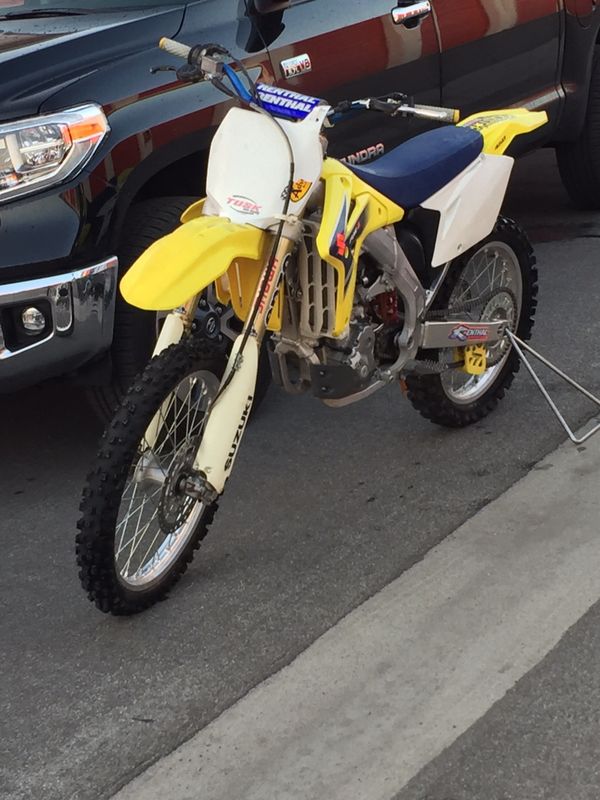 suzuki dirt bike dealers near me
