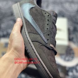 Travis Scott x Air Jordan 1 Low Velvet Brown