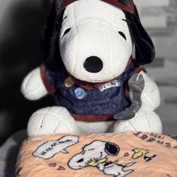 Snoopy Plushy (blanket Included)