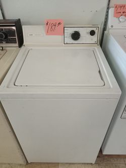 Kenmore Washing machine Washer 24" excellent . Warranty . Delivery available . 2203 Fowler st. Ft. Myers 33901