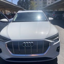 2019 Audi E-tron