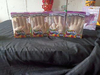 4 brand new stretchy hands