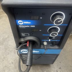 Milkermatic 250X Welder. —— Like new