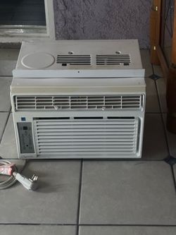 Air Conditioner 6000 Btus
