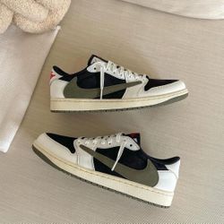 Travis Scott x Wmns Air Jordan 1 Retro Low 