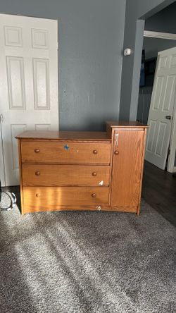 Baby/Kids dresser