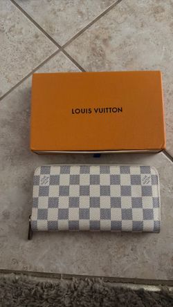 Louis Vuitton Wallet