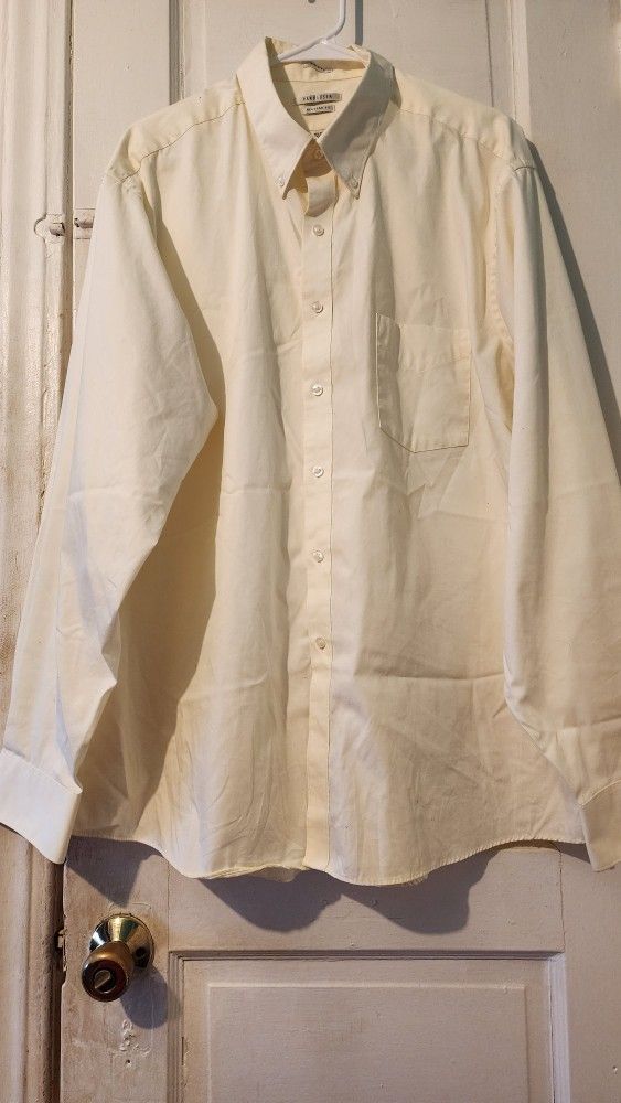 Van Heusen Men's Regular Fit Pinpoint Dress Shirt - Size: 18.5