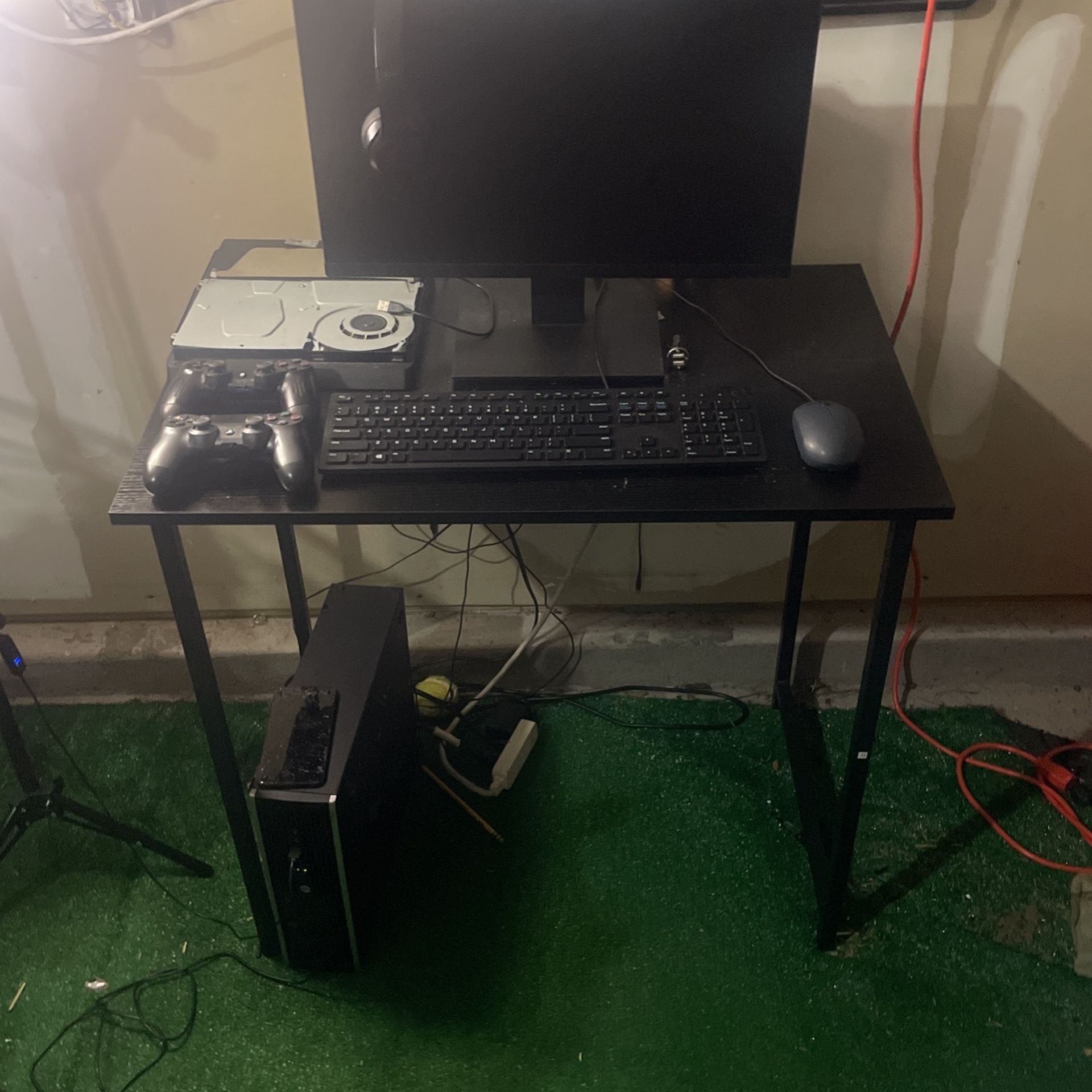 PS4/PC Gaming Setup (READ DISCRIPTION)