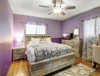 Queen size bed set