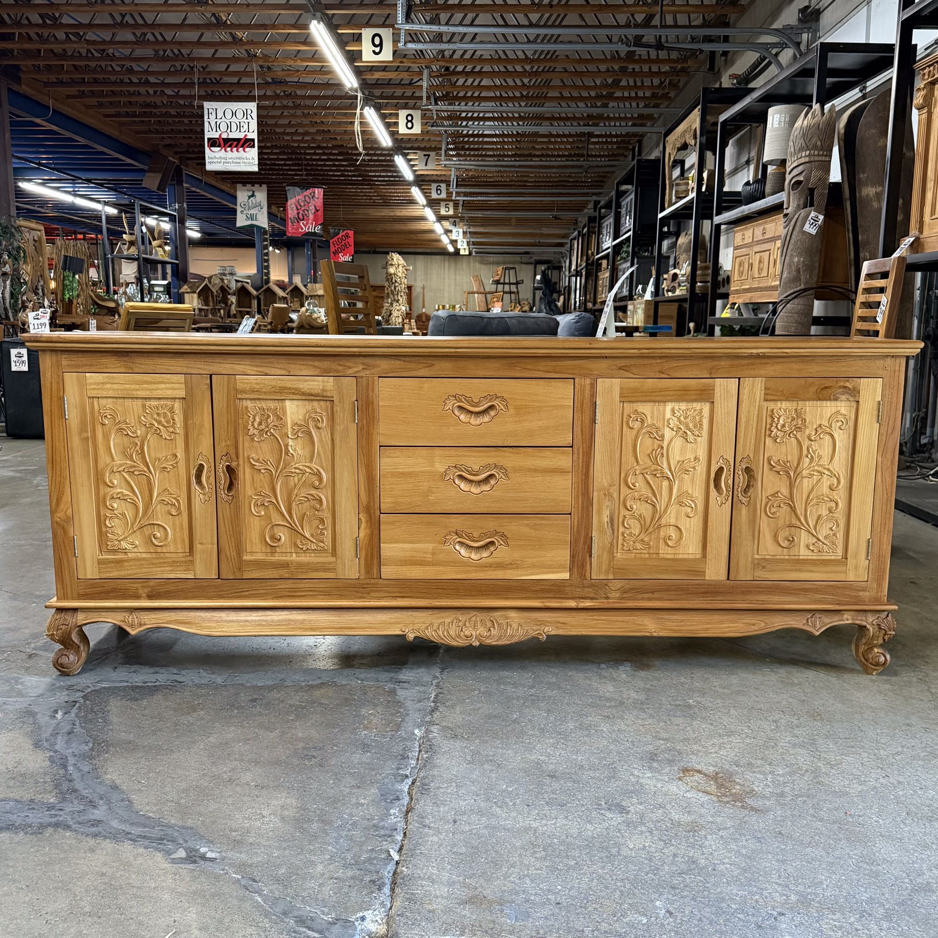 Solid Teak Buffet Console - Tulip