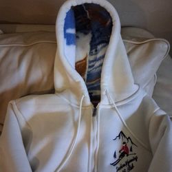 BRAND NEW UNWORN BRAND MAKERS HIGH QUALITY NATURAL SHERPA HOODIE
